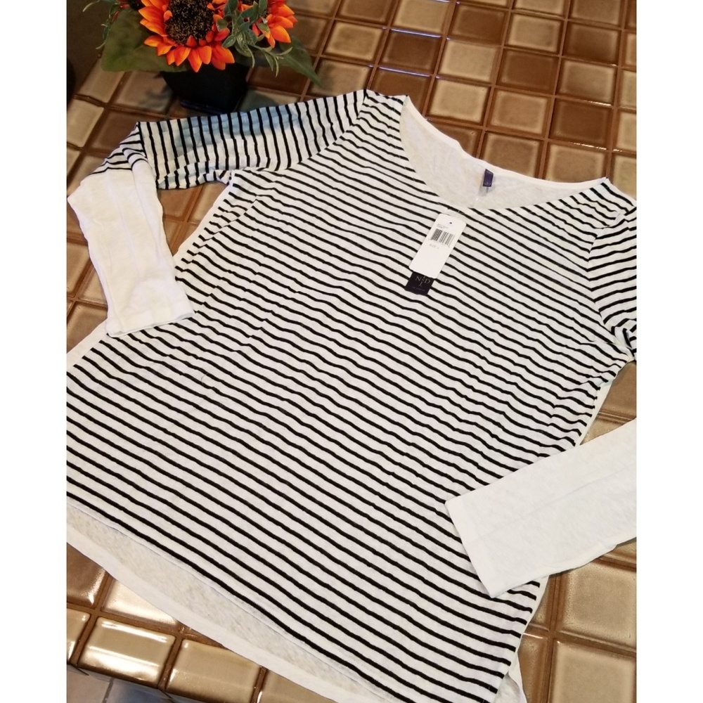 🆕️NYDJ Striped Long Sleeve Top - Picture 7 of 11